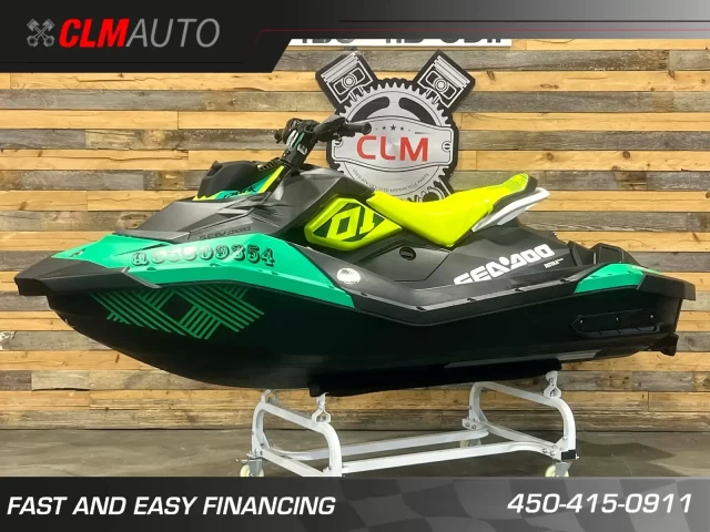 BRP SEA-DOO SPARK TRIXX 2UP + IBR + VTS + SEULEMENT 117 HR + RARE & CONDITION A1  2017