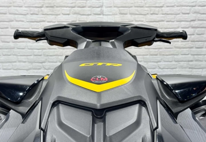 2022 BRP SEA-DOO GTR 230 H.P + IBR + VTS + AUDIO + 3 PASSAGERS + SEULEMENT 65 HR + RARE & A1 