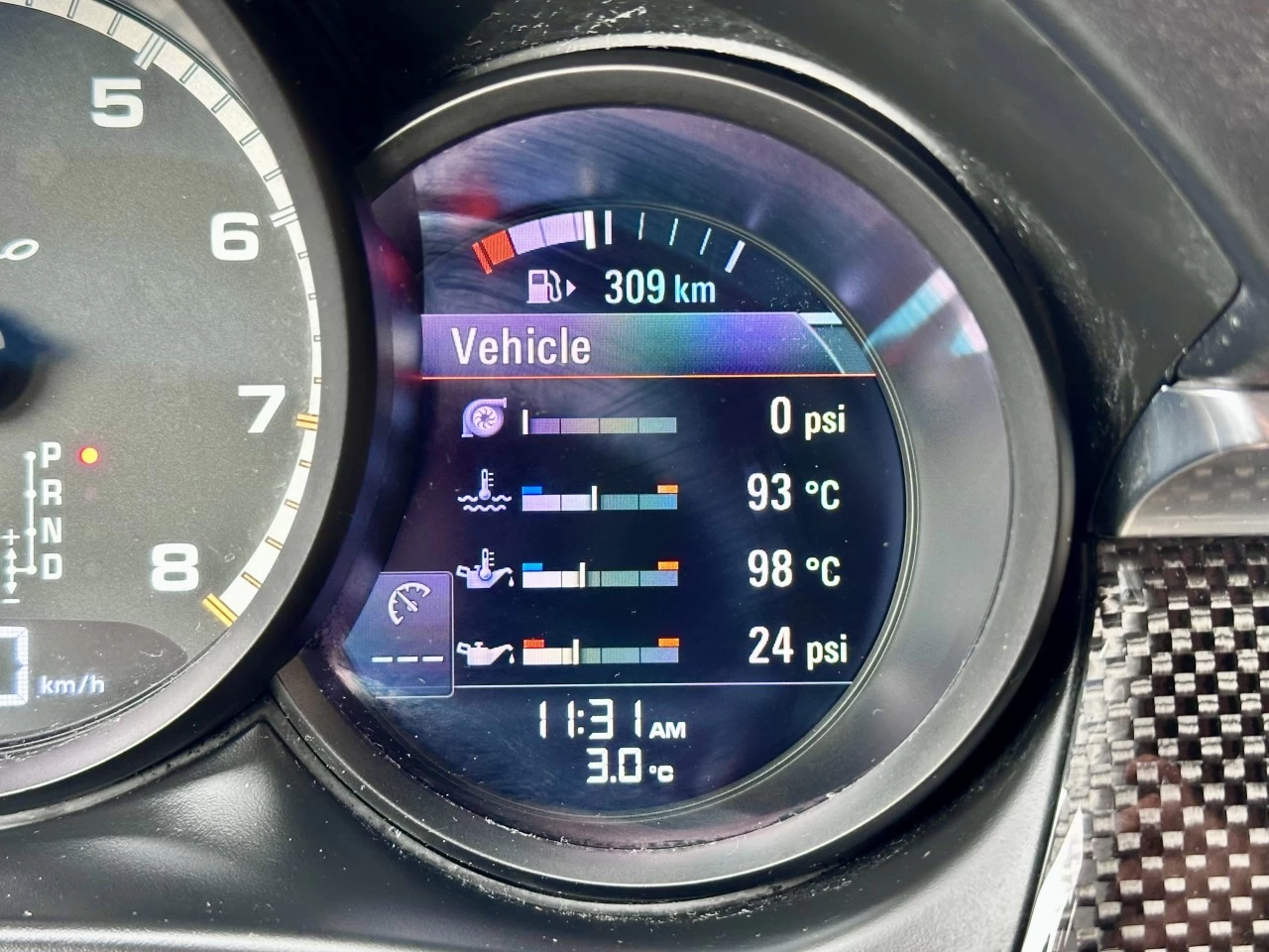 2017 PORSCHE MACAN TURBO + 440 HP AVEC ENS.PERFORMANCE PORSCHE + 4WD + MAGS 21'' + TOUTE ÉQUIPÉE  Image principale