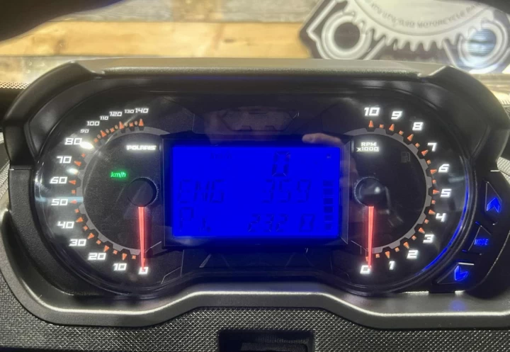 2024 POLARIS RANGER CREW XP 1000 NORTH STAR EDITION ULTIMATE + EPS + 4X4 + SEULEMENT 716 KM + GARANTIE 
