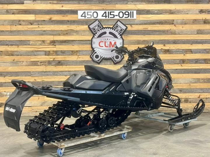 2024 BRP SKI-DOO RENEGADE X-RS 900 ACE TURBO ''R'' 180 HP + REV GEN5 + 9570 KM + SPORT & HAUTE PERFORMANCE + A1 