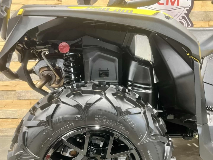 2024 BRP CAN-AM OUTLANDER MAX XT 700 EFI + DPS + 4X4 + SEULEMENT 348 KM + CONDITION A1 