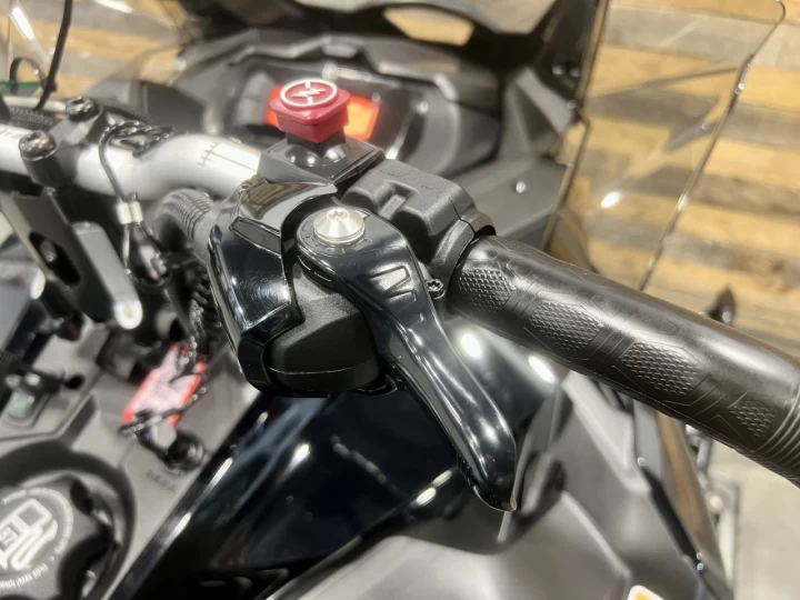 2021 BRP SKI-DOO RENEGADE ADRENALINE 900 ACE EFI ITC 137'' + REV GEN4 + 15286 KM 