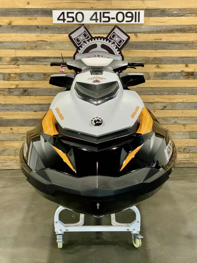 BRP SEA-DOO GTS 215 H.P + IBR + VTS + 3 PASSAGERS + SEULLEMENT 95 HR  2013