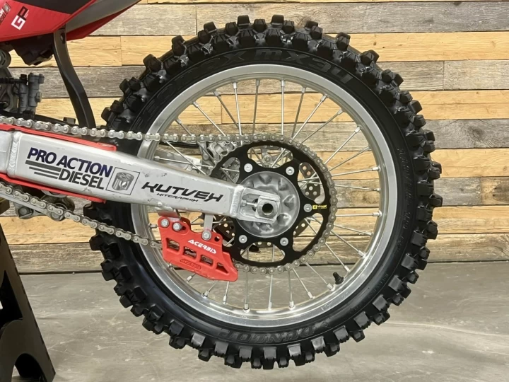 2018 HONDA CRF 250R PGM-FI + 4 TEMPS + DEMARREUR ELECTRIQUE + 94 HR + LOOK INCROYABLE 