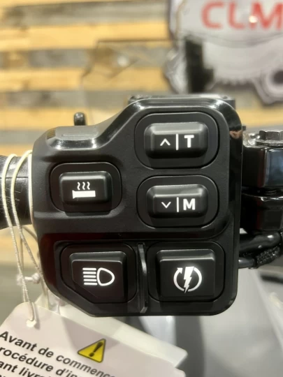 2026 BRP SKI-DOO RENEGADE ADRENALINE 900 ACE ITC 137'' + NEUF 0 KM + GARANTIE 4 ANS B.E.S.T INCLUSES + REV GEN5 