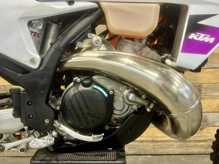 2023 KTM 300 XC EFI + 2 TEMPS + DEMARREUR ELECTRIQE + RARE & CONDITION A1 