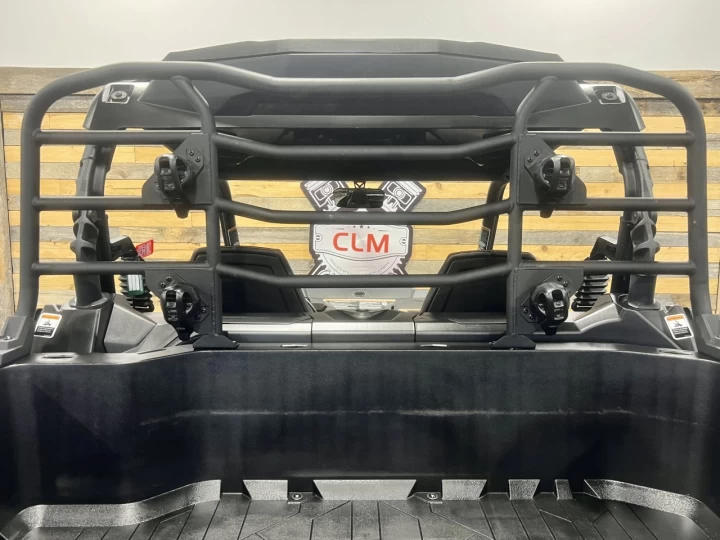 2025 BRP CAN-AM COMMANDER XT-P 1000R EFI + 4WD + DPS + FOX + SEULEMENT 1049 KM + RARE & IMPECCABLE A1 