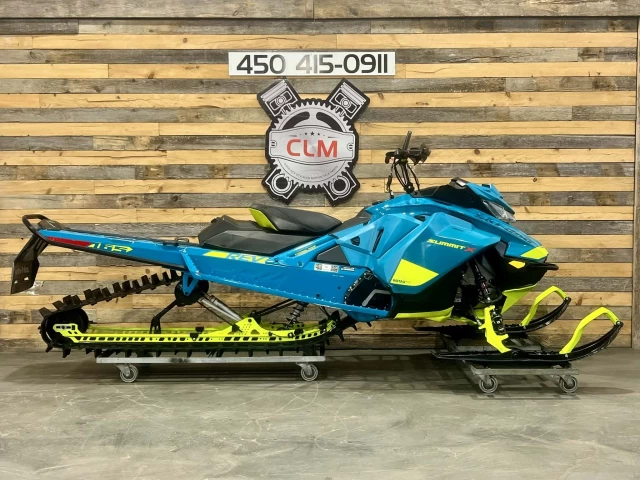 BRP SKI-DOO SUMMIT X 850 E-TEC SHOT 165'' + SEULEMENT 2328 KM + PONT NEUF 0 KM + CONDITION A1  2020