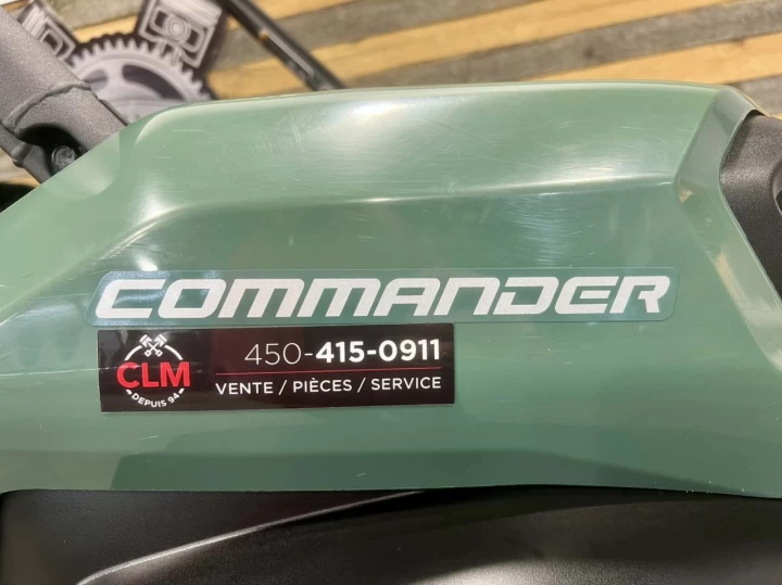 2025 BRP CAN-AM COMMANDER 700 EFI + 4X4 + DPS + BAS KM + 2 X EN INVEMTAIRE 