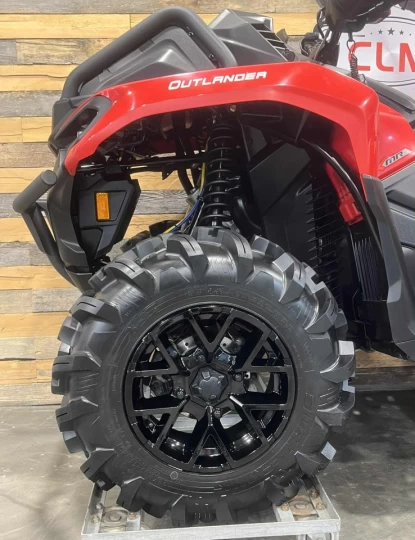 2024 BRP CAN-AM OUTLANDER X-MR 700 EFI + 4X4 + DPS + SEULEMENT 1618 KM + TREUIL X-BULL 4500 LBS 