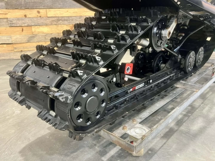 2019 BRP SKI-DOO RENEGADE X 850 E-TEC 137'' + REV GEN4 + 14528 KM + CONDITION IMPECABLE A1 