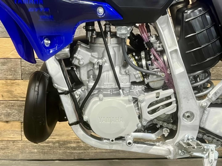 2024 YAMAHA YZ 250X + 2 TEMPS + 2 HEURES SEULEMENT + MOTO RARE & CONDITION A1 