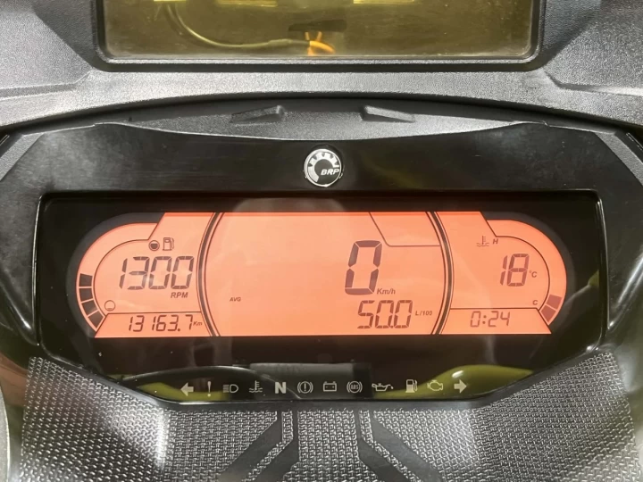 2022 BRP SKI-DOO RENEGADE X-RS 850 E-TEC 137''+ REV GEN4 + COULEUR RARE & CONDITION A1 