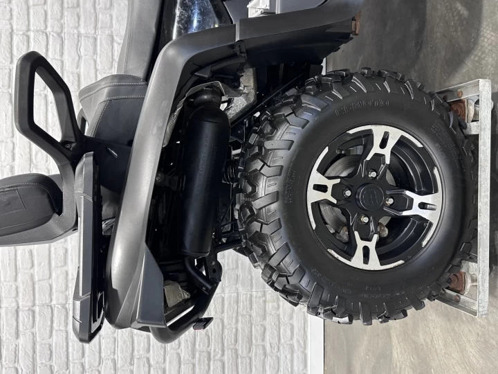 2023 CF MOTO C-FORCE 600 EFI TOURING + 4WD + EPS + 1959 KM + 2 PASSAGERS + GARANTIE 2028 + RARE & A1 
