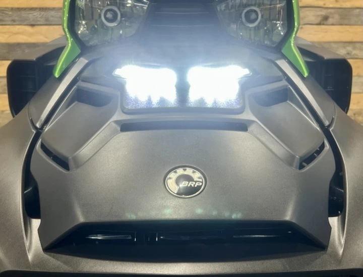 2019 BRP CAN-AM SPYDER / RYKER RALLY 900 ACE EFI + SEULEMENT 4995 KM + BEAUCOUP D'OPTIONS AJOUTER $$$ + CONDITION IMPECCABLE A1 