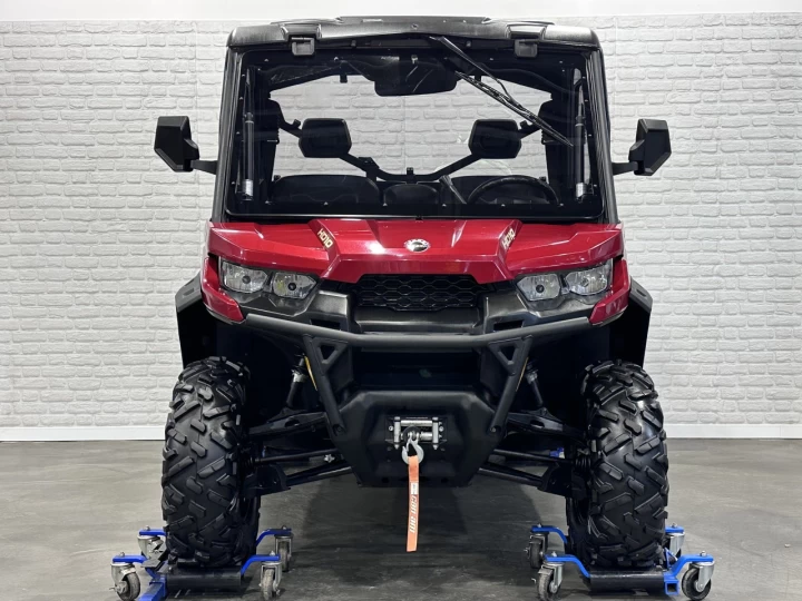 2016 BRP CAN-AM DEFENDER XT HD-10 EFI + 4WD + DPS + CABINE + CHAUFRETTE + 11130 KM + RARE & A1 