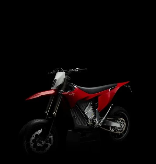 2026 STARK FUTURE VARG SM - SUPERMOTO 100% VE - ELECTRIQUE LEGALE SUR LA ROUTE+ 60 H.P @ 80 H.P + GARANTIE 2 ANS 