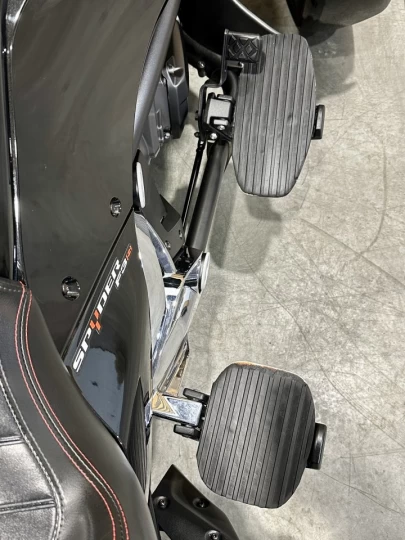 2015 BRP CAN-AM SPYDER F3 ''S'' SE-6 (SEMI-AUTOMATIQUE) + SUSPENSION FOX + BEAUCOUP D'EQUIPEMENTS $$$ + RARE & A1 