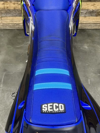 2024 YAMAHA YZ 450F EFI + 4 TEMPS + SEULEMENT 25 HR + LOOK UNIQUE & CONDITION A1 