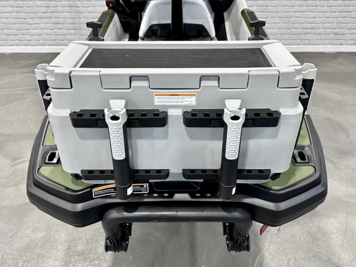 2025 BRP SEA-DOO FISHPRO APEX EDITION 300 HP + IBR + VTS + IDF + GPS + AUDIO + TECH PKG + COOLER + 3 PASSAGERS + 4 HR + RARE & A1 
