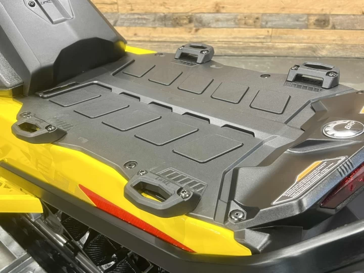 2025 BRP SKI-DOO RENEGADE X-RS 900 ACE TURBO R 180 HP + REV GEN5 + GARANTIE BEST + 7512 KM + RARE & A1 