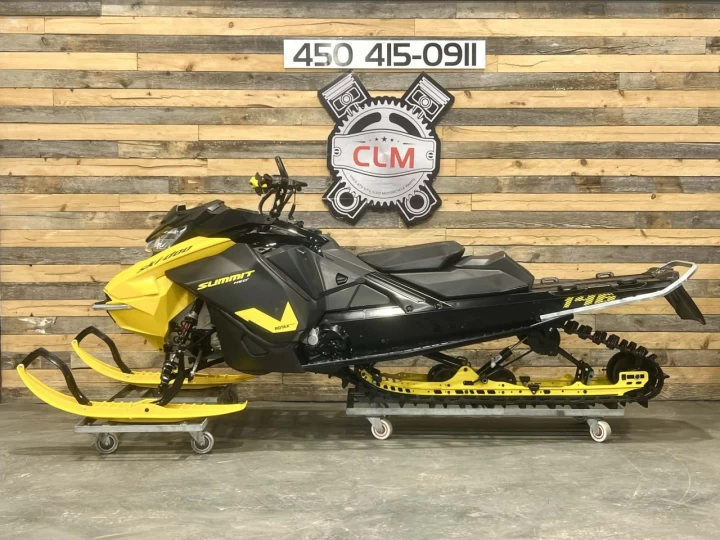 2023 BRP SKI-DOO SUMMIT NEO+ PREMIUM 600 EFI 55 H.P 146'' + SEULEMENT 1035 KM + REV GEN4 + RARE & CONDITION A1 