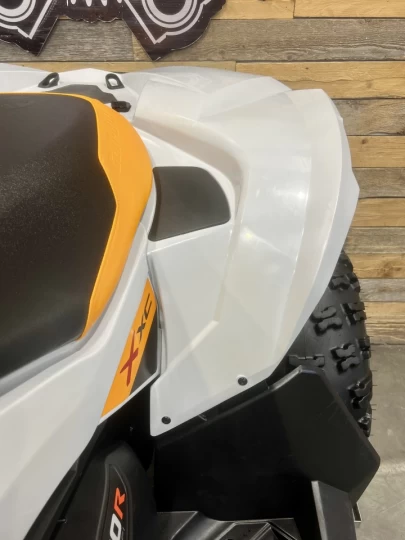 2025 BRP CAN-AM RENEGADE X-XC 1000R EFI + 4X4 + DPS + SEULEMENT 1083 KM + RARE & A1 