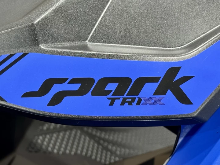 2023 BRP SEA-DOO SPARK TRIXX 2UP +IBR + VTS + 48 HR SEULEMENT + RARE & A1 