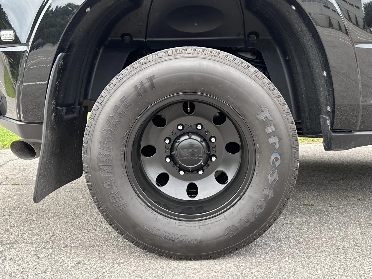 2019 RAM 3500 LARAMIE CUMMINS 6.7L H.O - HIGH OUTPUT + CREW CAB + 4WD + BOITE LONGUE + SUSPENSION A AIR + RARE & A1  Image principale