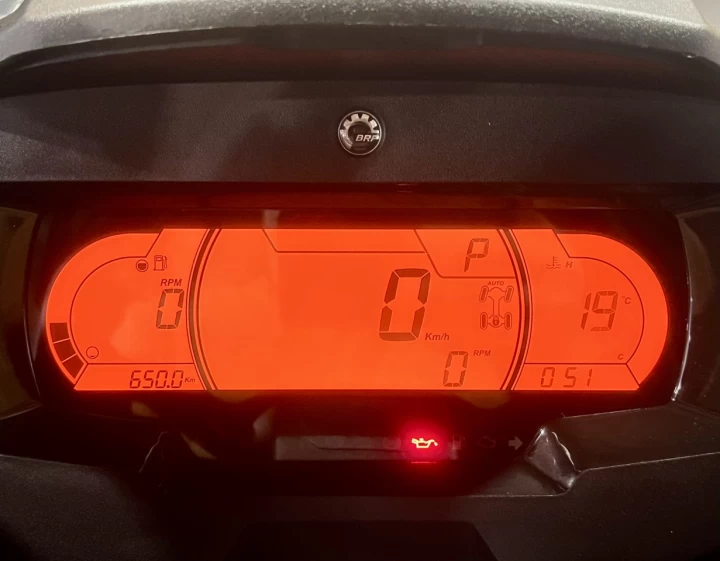 2025 BRP CAN-AM DEFENDER MAX CREW HD-10 LIMITED + 4WD + DPS + 650 KM SEULEMENT + 6 PASSAGERS + TOUTE ÉQUIPÉE+ RARE & A1 