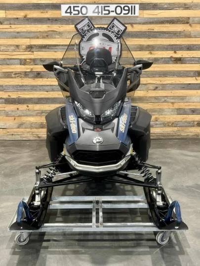 2025 BRP SKI-DOO EXPEDITION S.E-SPECIAL EDITION 900 ACE TURBO EFI 130 H.P + ITC + WT-WIDE TRACK 20'' + BANC DOUBLE + COFFRE LINQ + GARANTIE 
